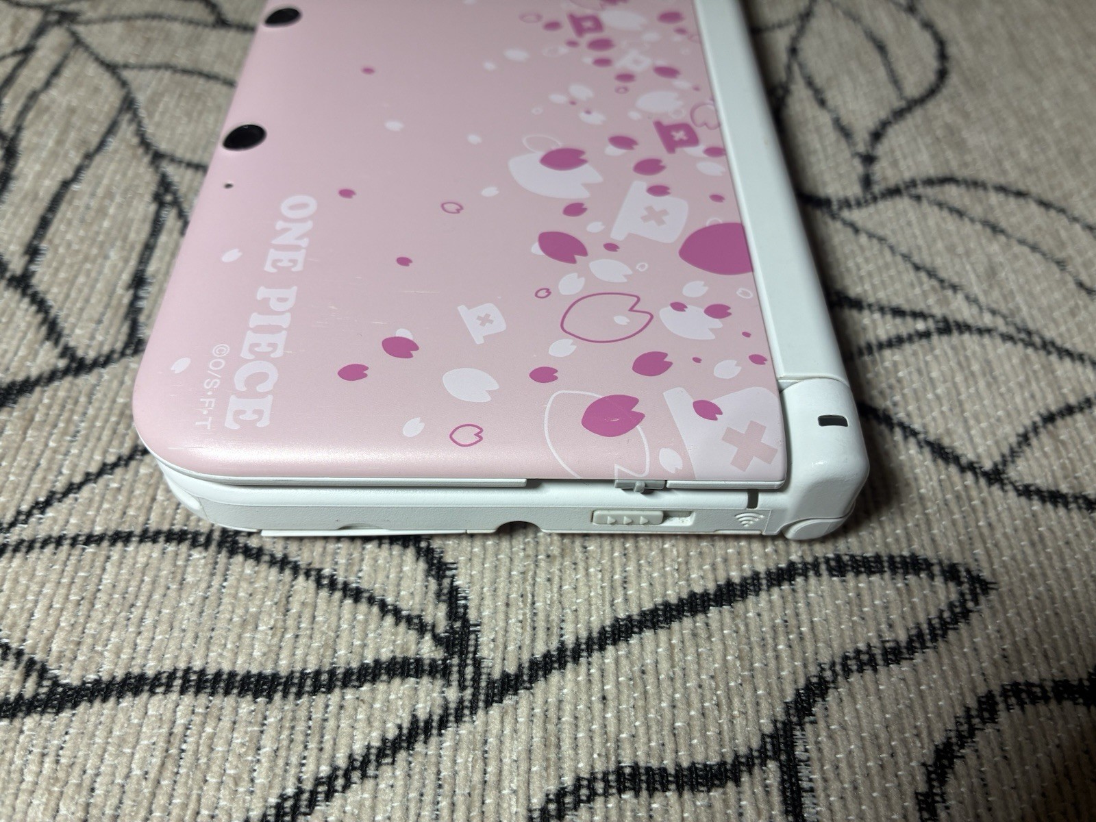 【RARE】Nintendo 3DS XL LL Console One Piece Chopper Pink Japanese Tested Working