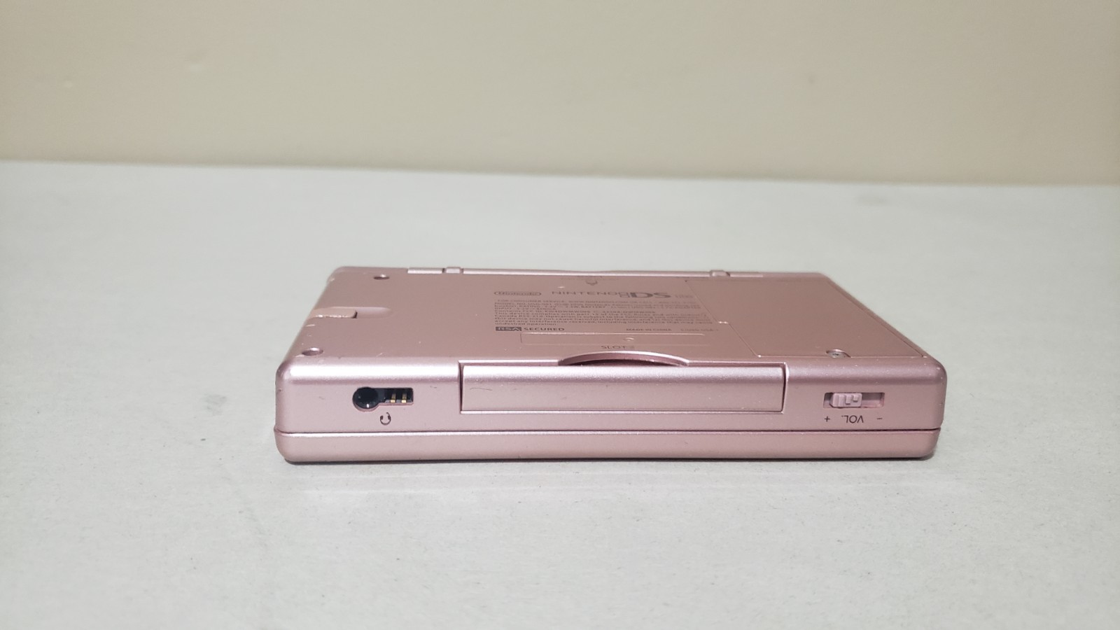Nintendo DS Lite Metallic Rose Pink With Box and 20 games