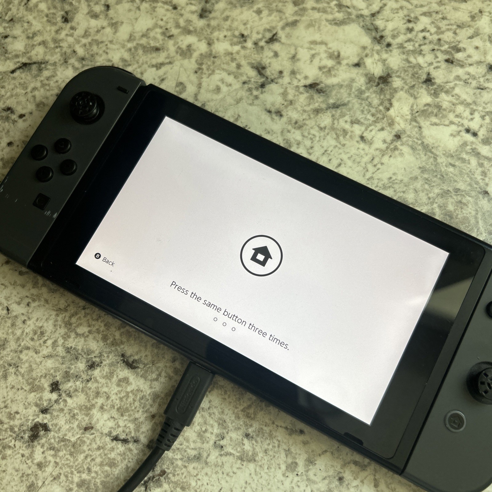 Nintendo Switch HAC-001 Grey Console Bundle Dock Controllers games