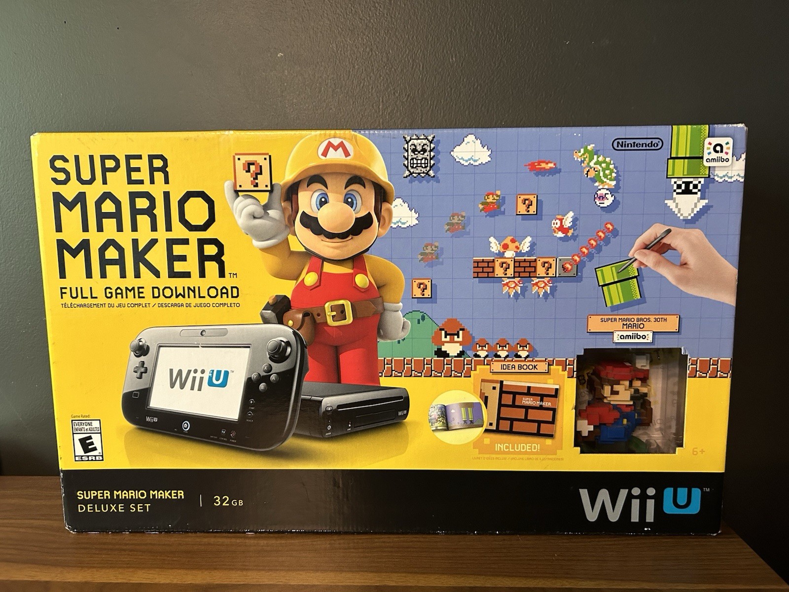 Nintendo Wii U Super Mario Maker Deluxe Set W/New Amiibo – CIB – Tested