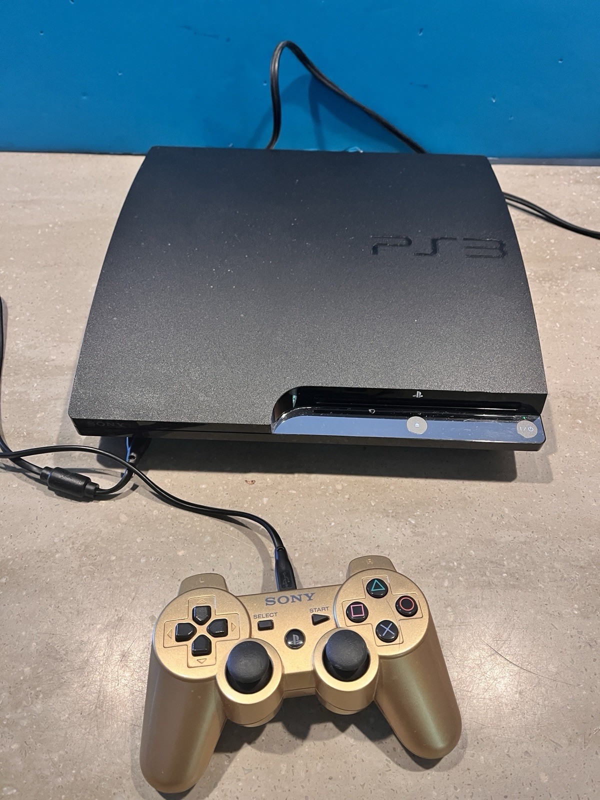 Bundle Sony PlayStation 3 Slim 160GB Console – Black + 7 games And Controller