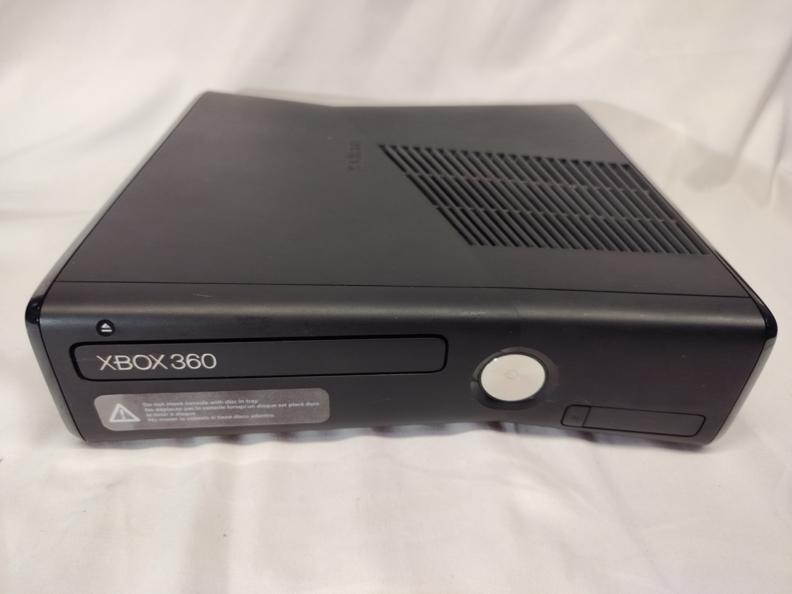 Microsoft Xbox 360 S Slim Model 1439 – Console & Kinect Bundle 4GB Tested