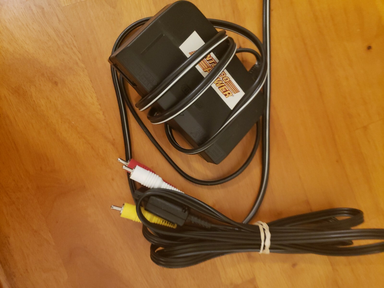 N64 Nintendo 64 Console 4 Controllers with OEM Memory Expansion Cables Genuine