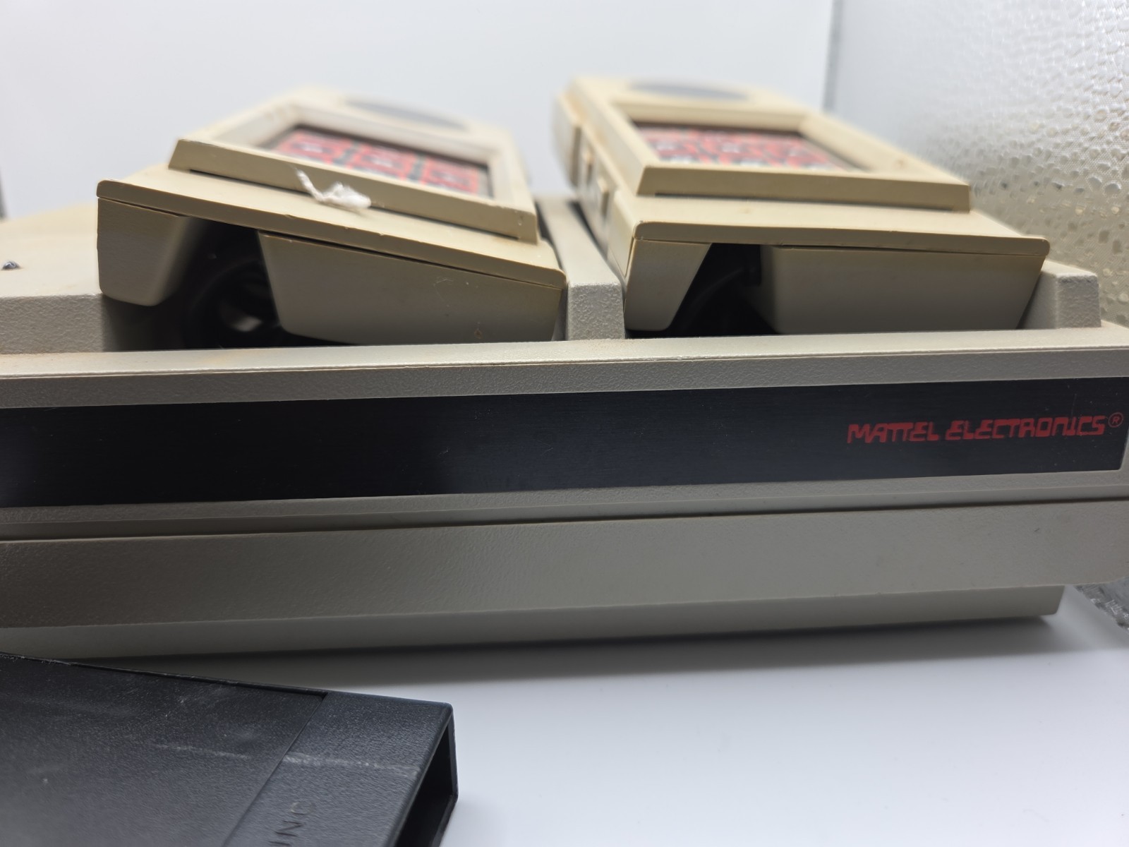Mattel Electronics Intellivision II Console w/ 2 Controllers UNTESTED