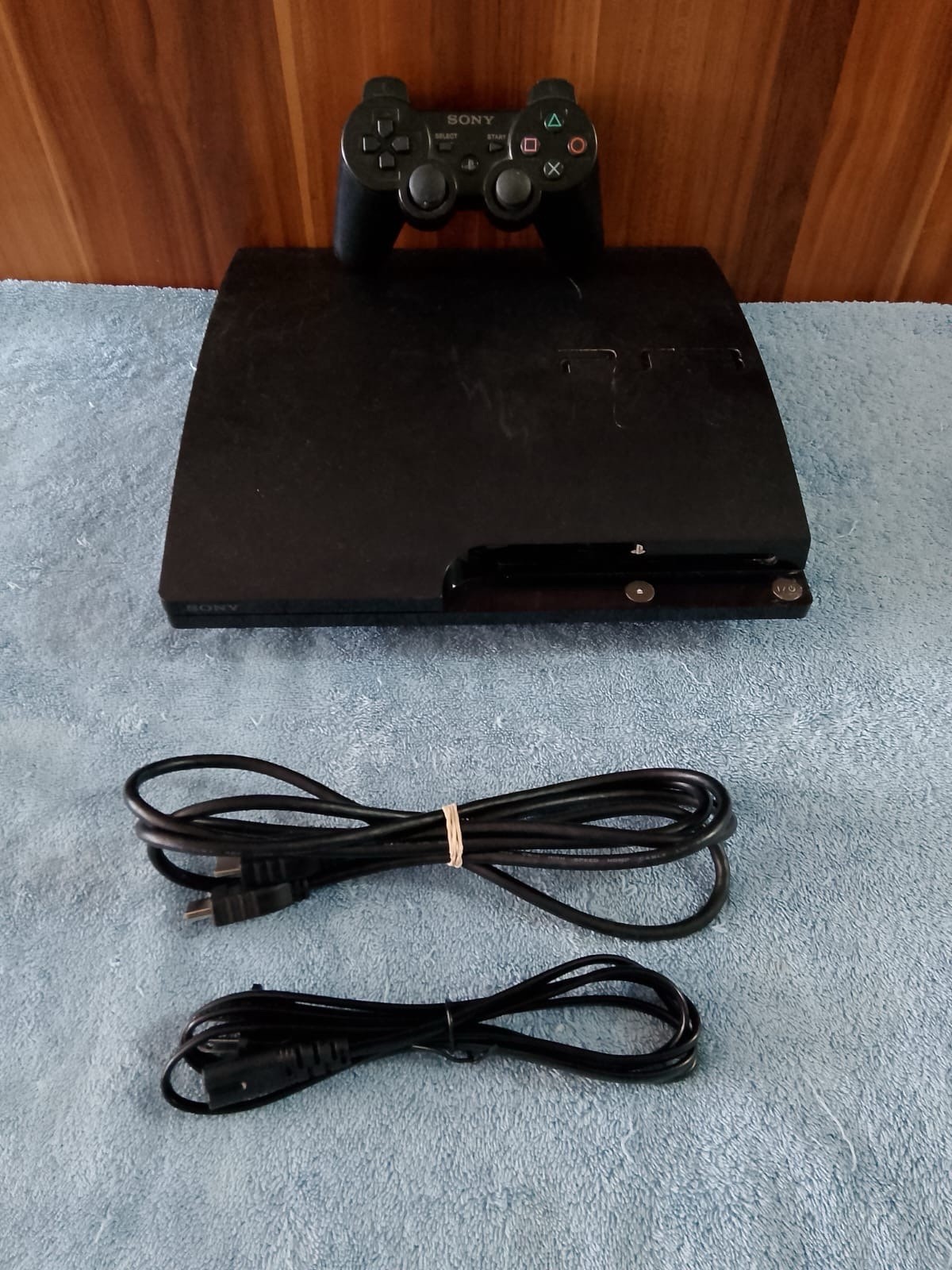 Sony PlayStation 3 Slim PS3 Console 80GB Gaming System CECH-2001B w/ Controller