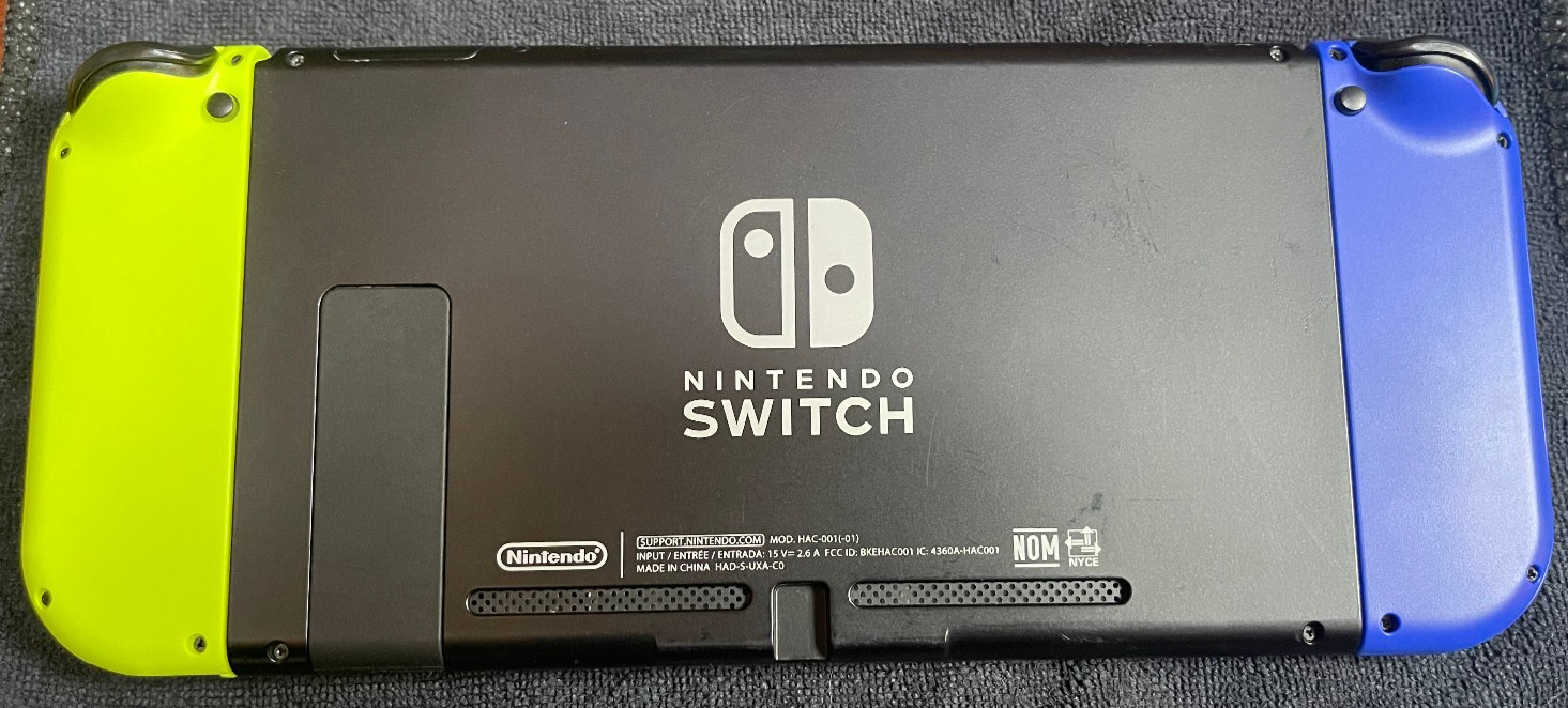 Nintendo Switch HAC-001(-01) Console Bundle Tested Working w/ Green & Blue Joy-C