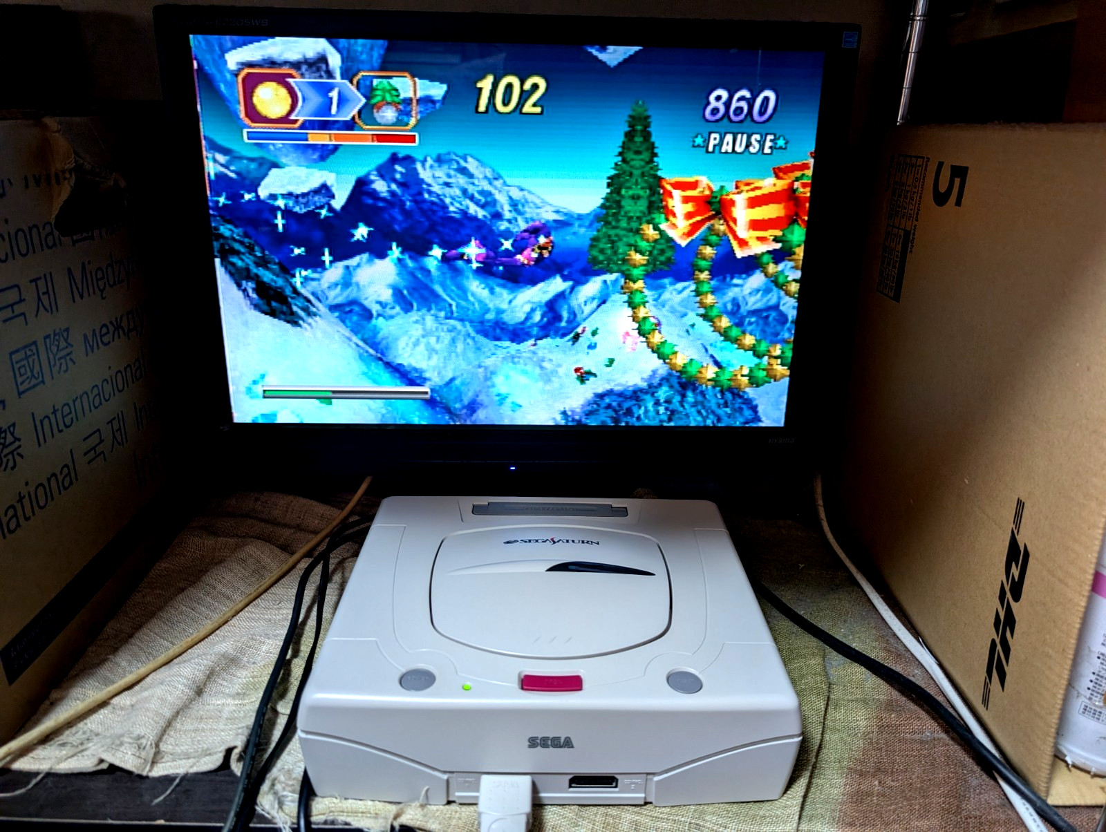 Sega Saturn WHITE Christmas Nights Limited Edition Console HST-0014 Japan Box