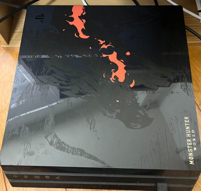 PS4 PlayStation 4 Pro Console System MONSTER HUNTER WORLD LIOLAEUS EDITION SONY