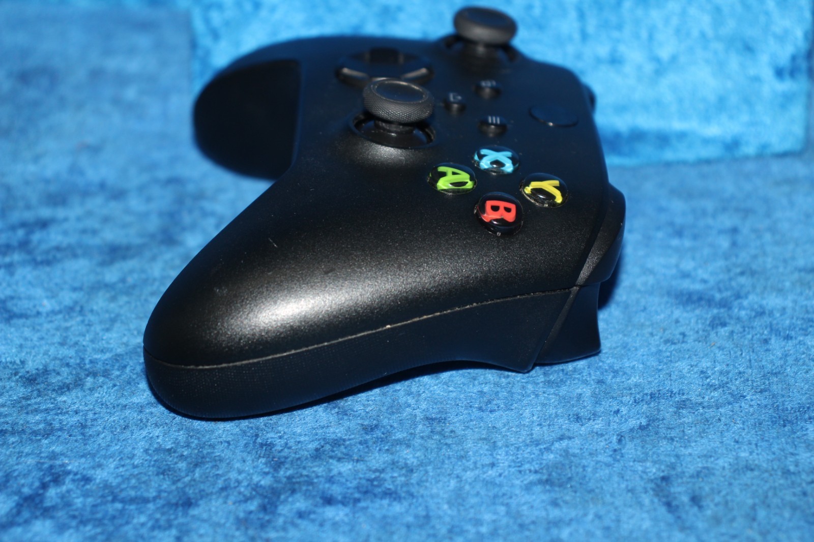 Microsoft Xbox Series X Model 1882 1TB Video Game Console with Controller -Black