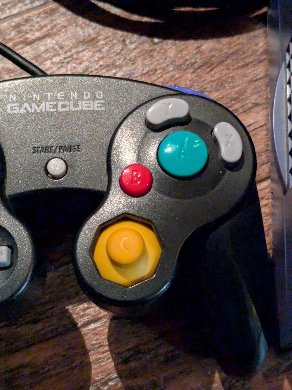Nintendo GameCube DOL-001 System – Indigo – Memory Card HDMI Cords Controller