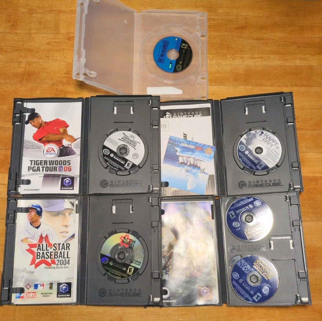 Nintendo GameCube DOL-101 Black Console Bundle – 5 Games