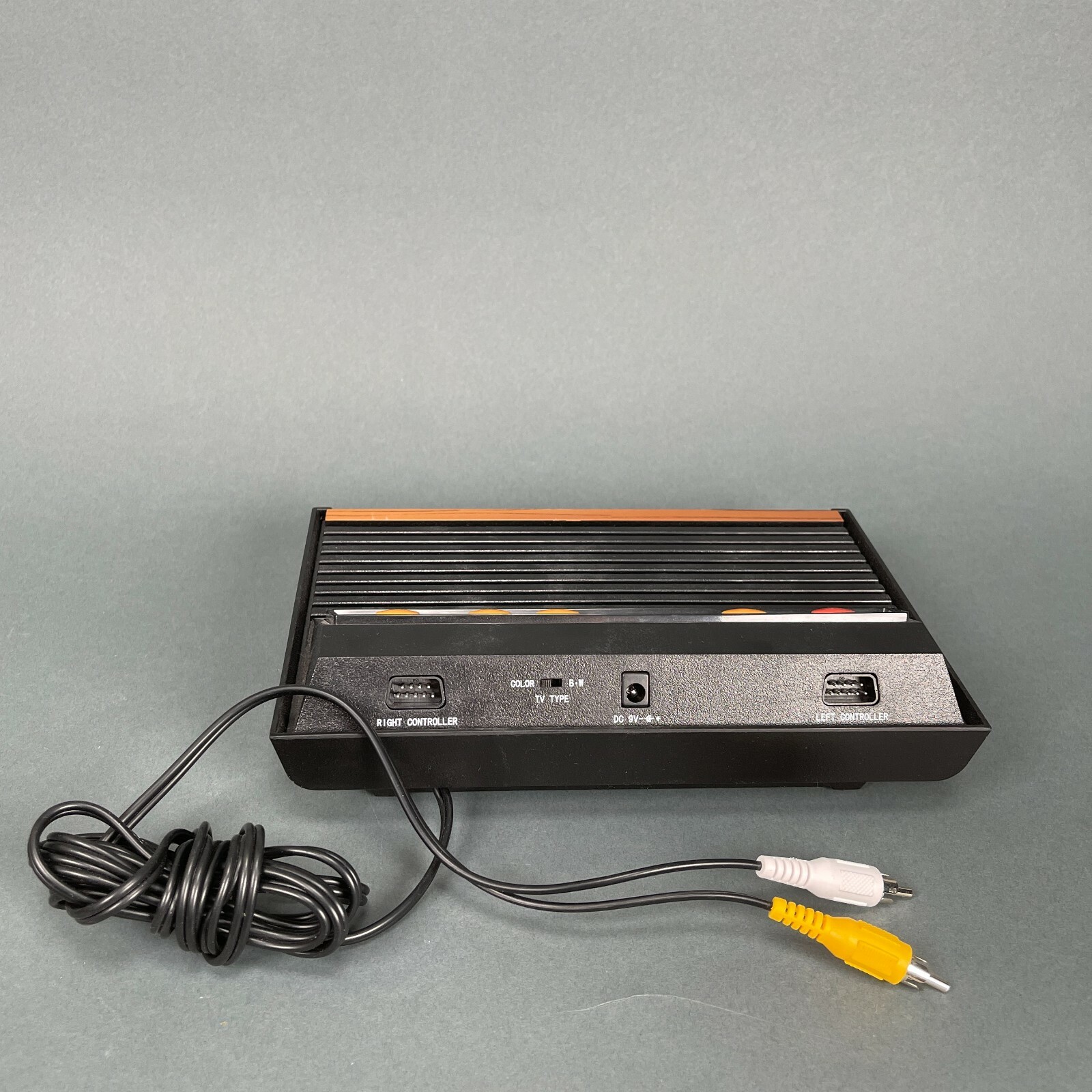 Vintage Atari Flashback 2 Classic Game Console w/ 2 Joysticks Adapter 40 Games