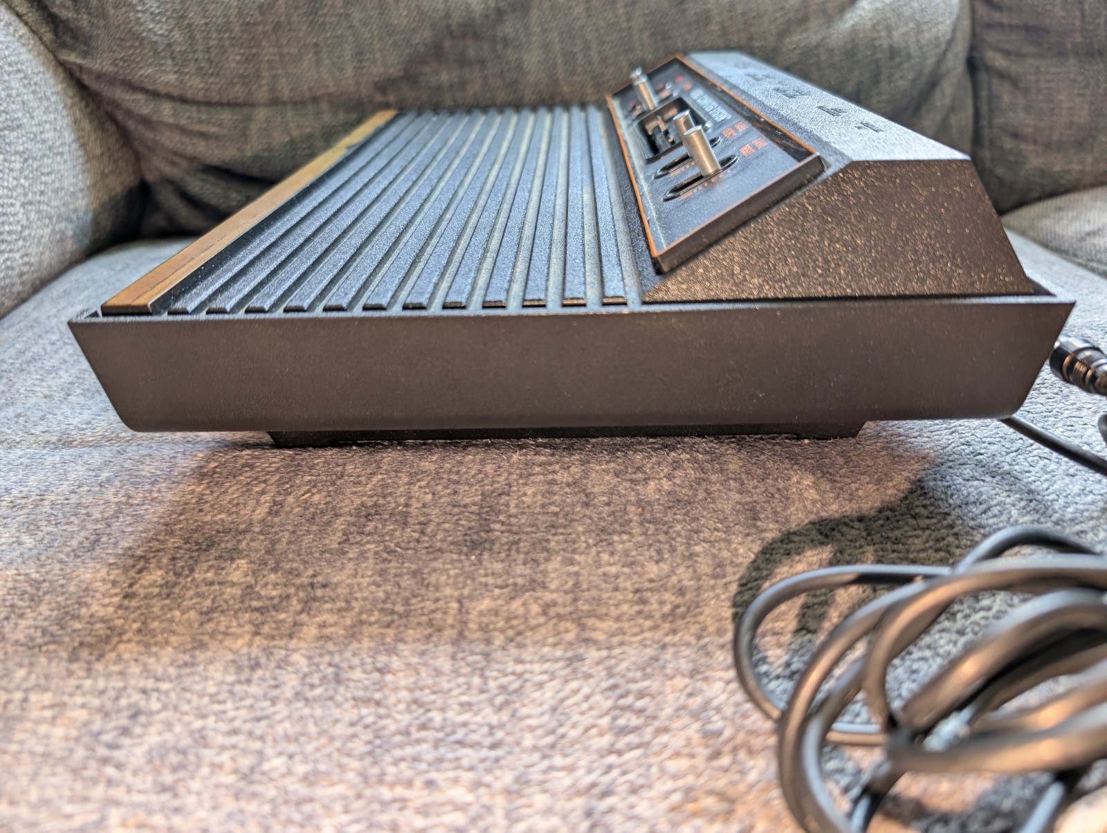 Atari 2600 Woodgrain 4-Switch Console Bundle W/ GAMES! No Controller! Tested!