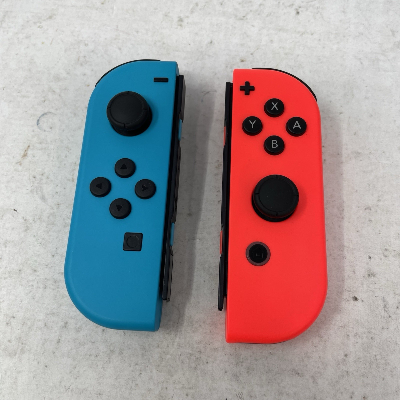 Nintendo Switch OLED Model HEG-001 Handheld Console – 64GB – Red & Blue