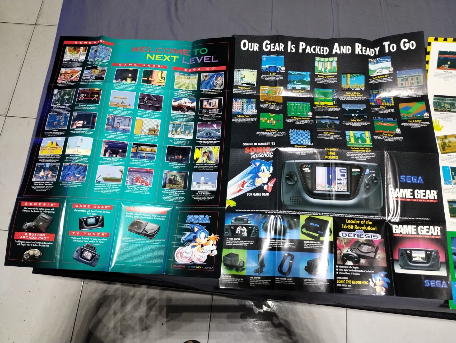 Sega Game Gear Bundle with Mega Man game.. please read description!!!!!!
