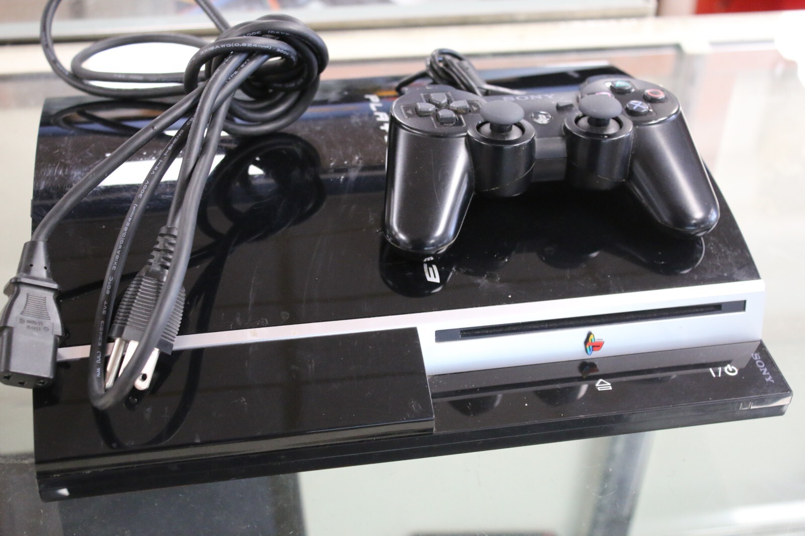 Sony PlayStation 3 PS3 CECHK01 80GB Console 80GB + Controller