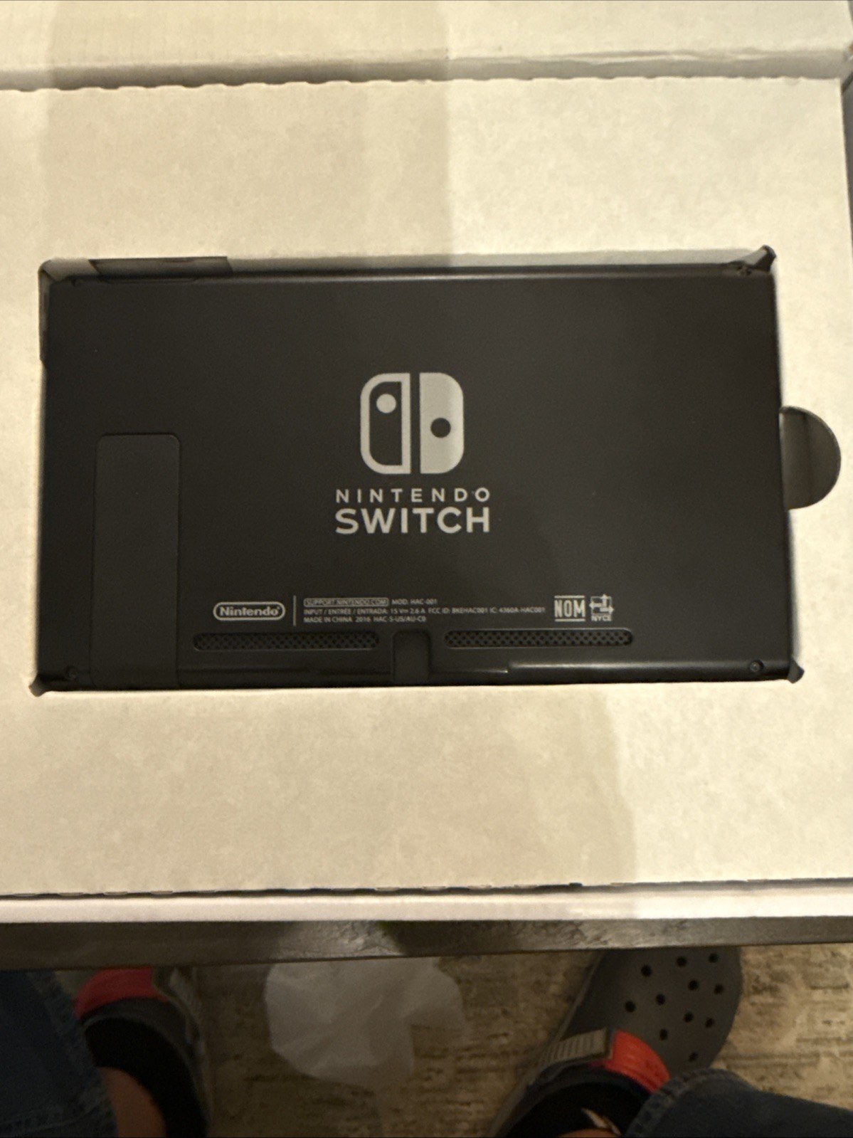 Nintendo Switch 1st Gen Console with Gray Joy‑Con – In Original Box Tested! 🔥🔥