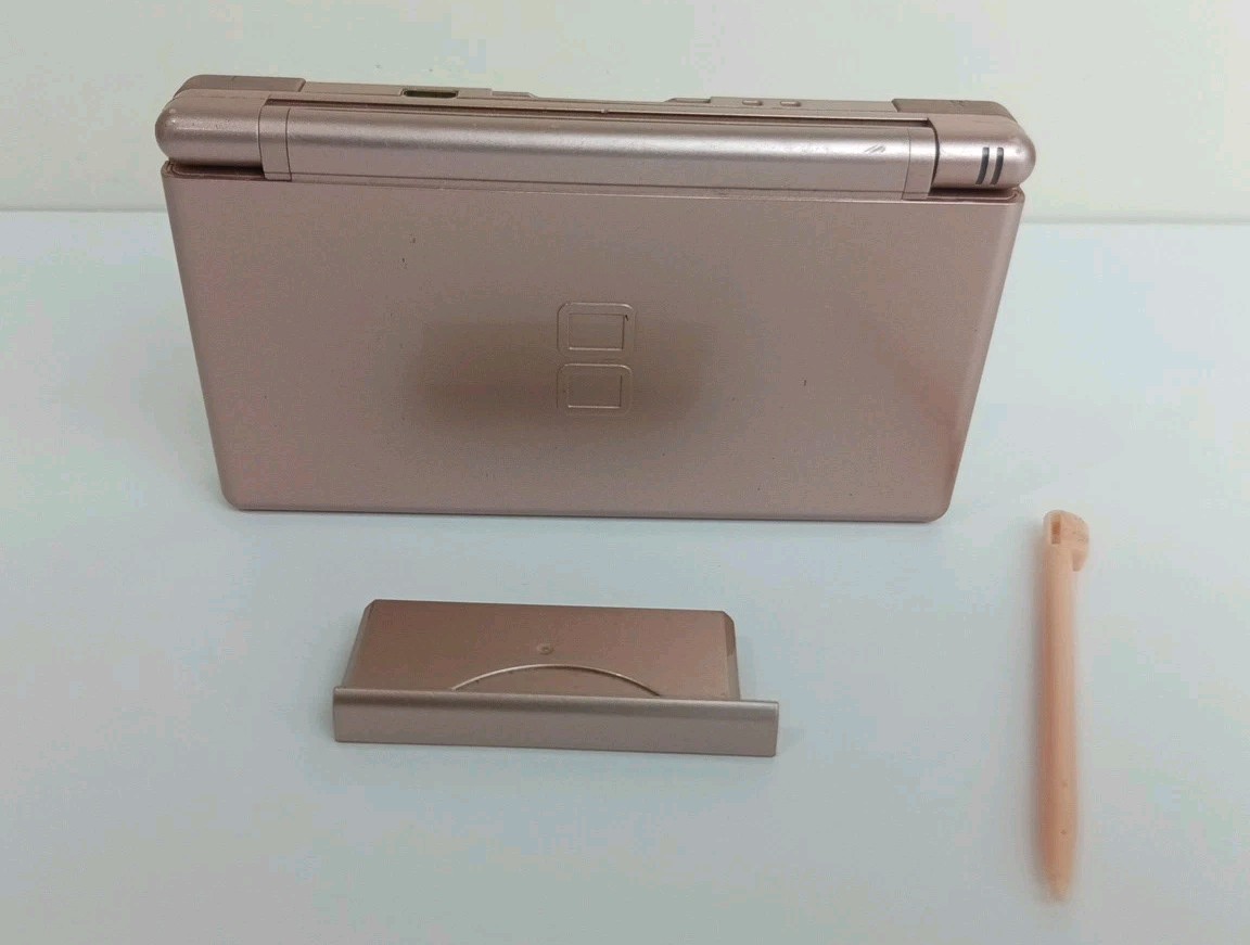 Nintendo DS Lite System Portable Gaming Console – Coral Pink Minor Screen Damage