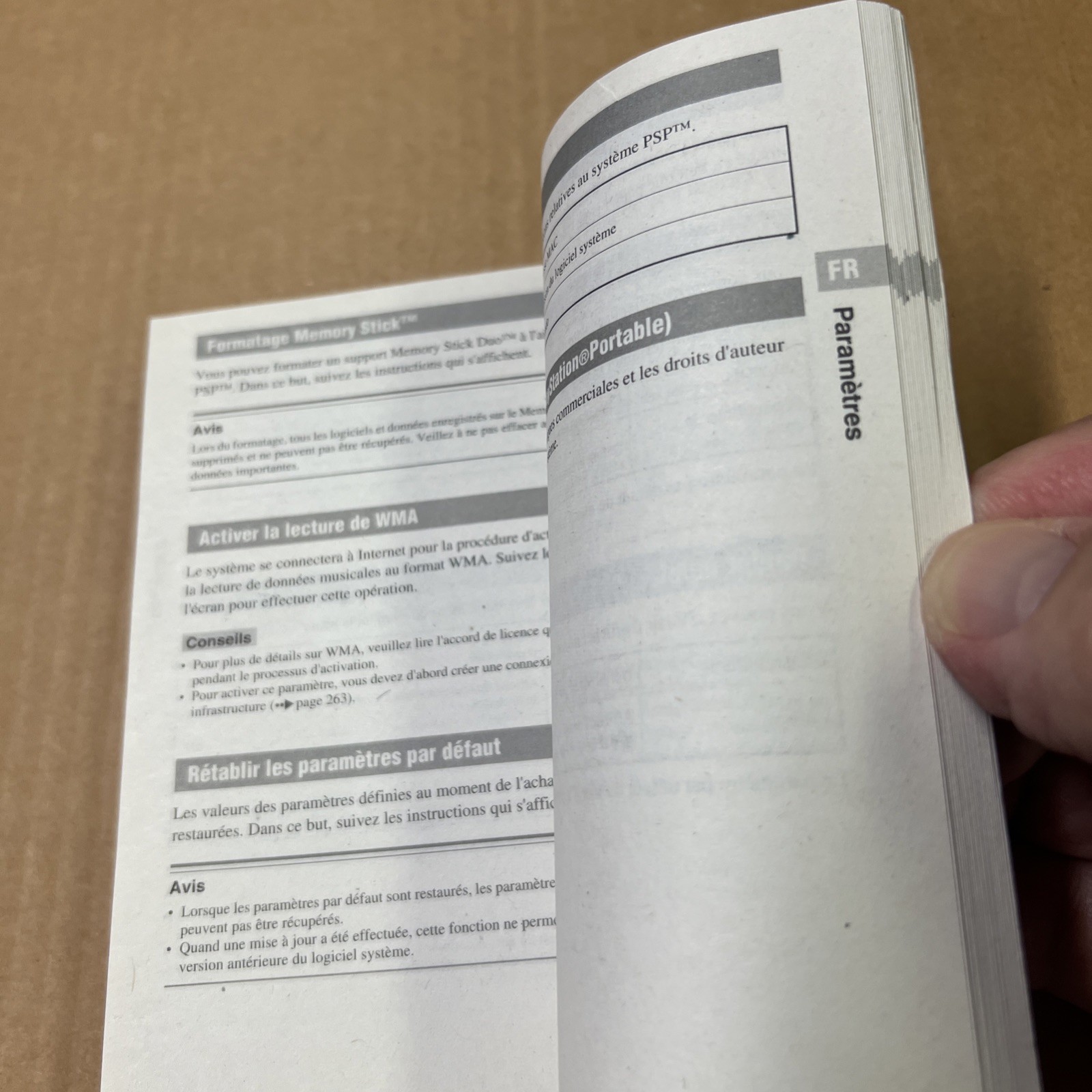 Sony PSP 1001 Handheld System Instruction Manual Owner’s Book