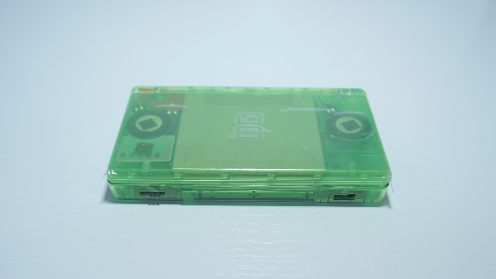 Nintendo DS Lite Transparent Clear Green & Black Handheld System with Charger