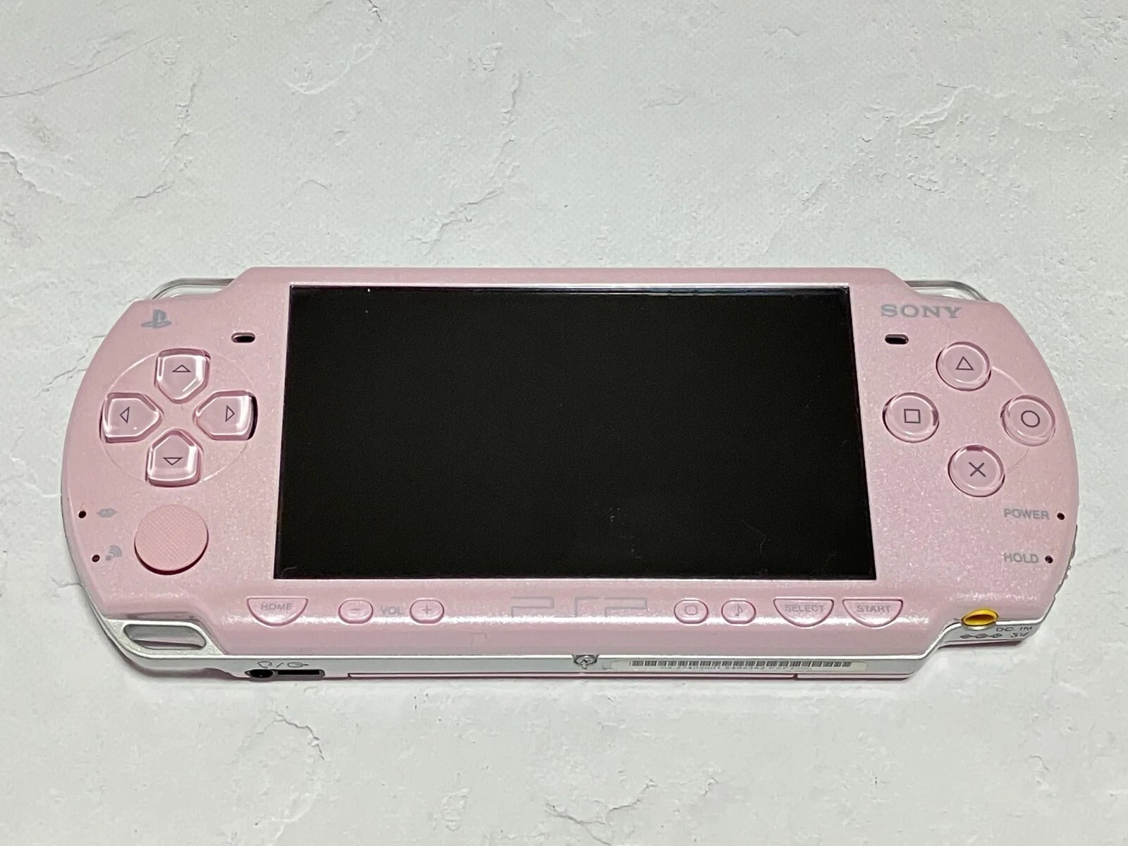 Sony PlayStation PSP 2000 Console with Charger Region Black/White/Pink 80-90%NEW