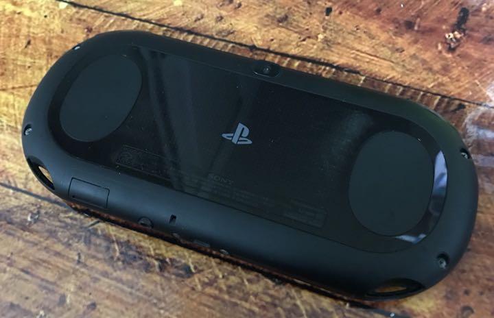 ps playstation VITA PCH2000ZA12 black console only From japan