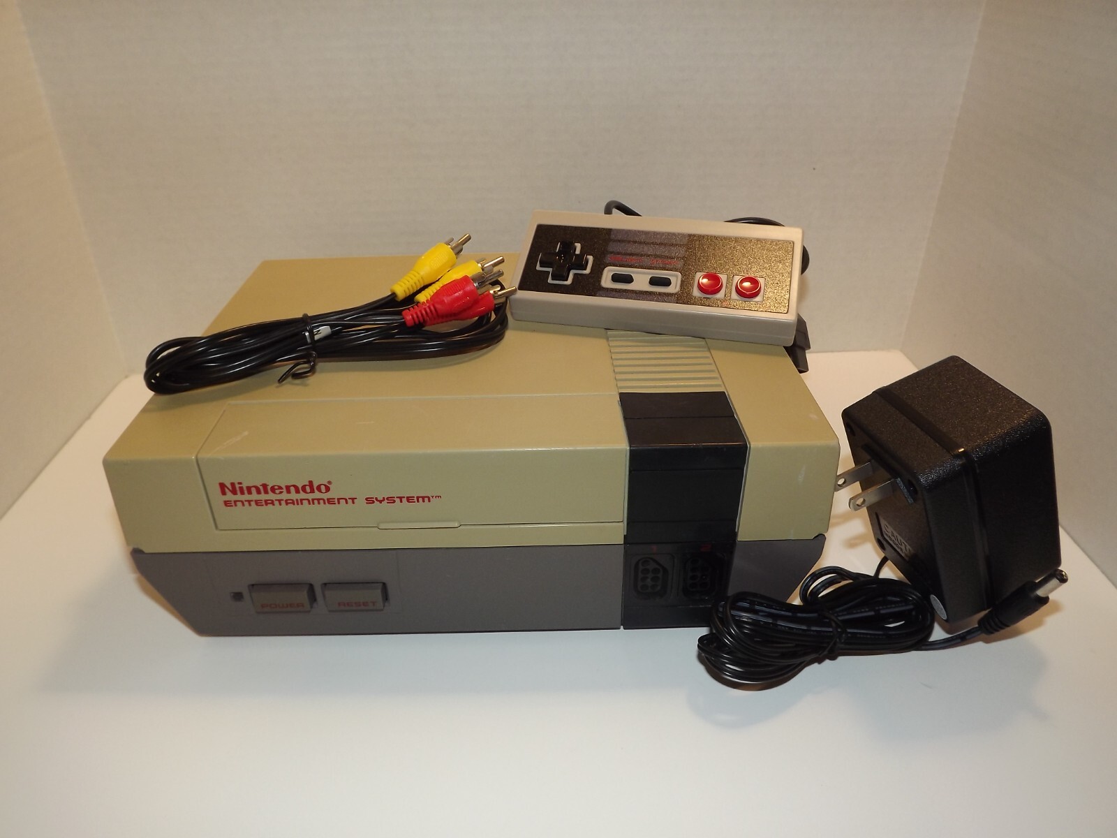 Nintendo NES System Console Choose Your Bundle New 72 Pin