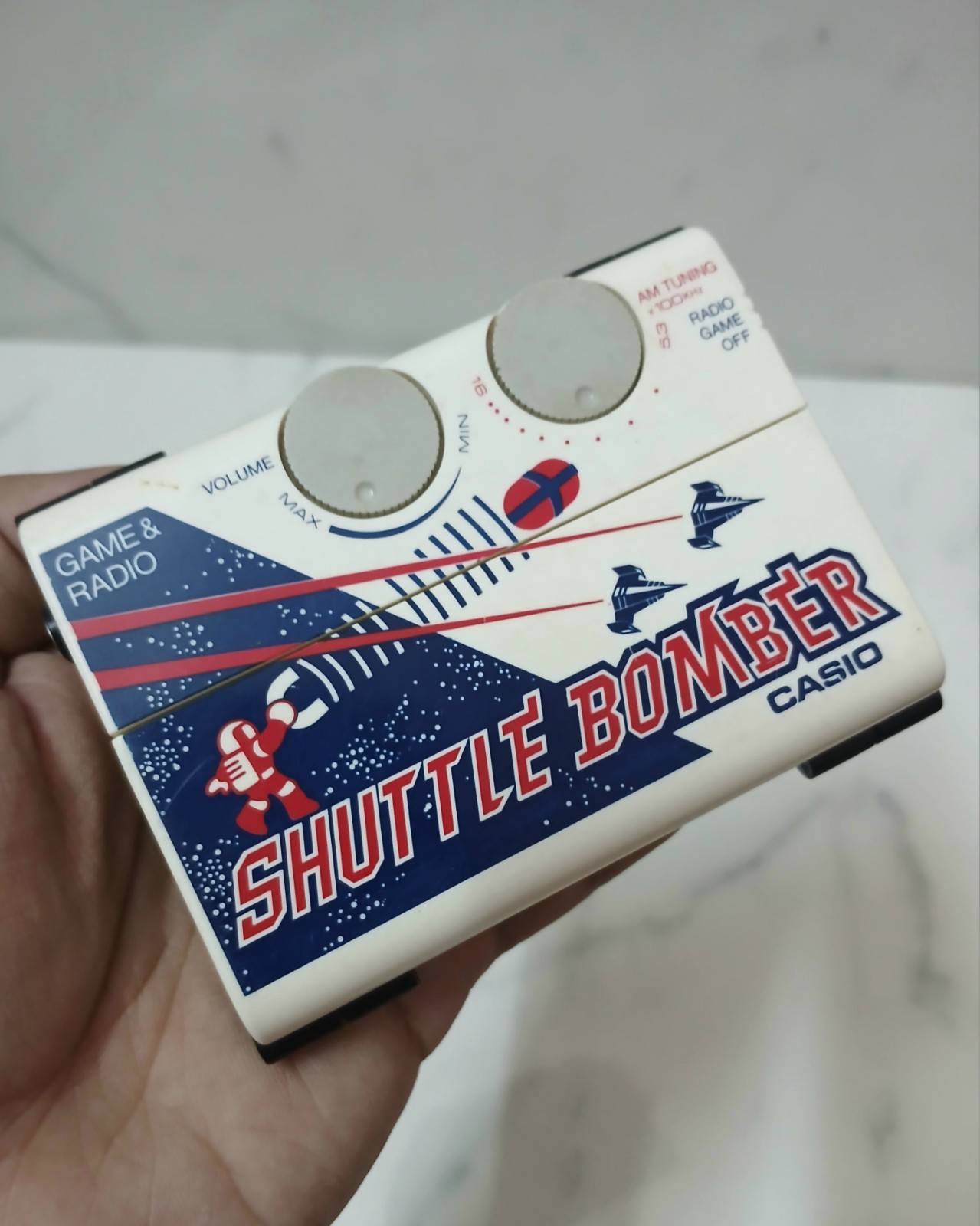 Vintage Casio Shuttle Bomber CG-70 Game & Radio Handheld System 1983