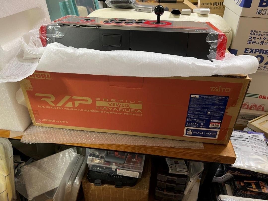 New HORI Real Arcade Pro 4 Premium VLX HAYABUSA PS4-050 Fight Stick PS4 PS3