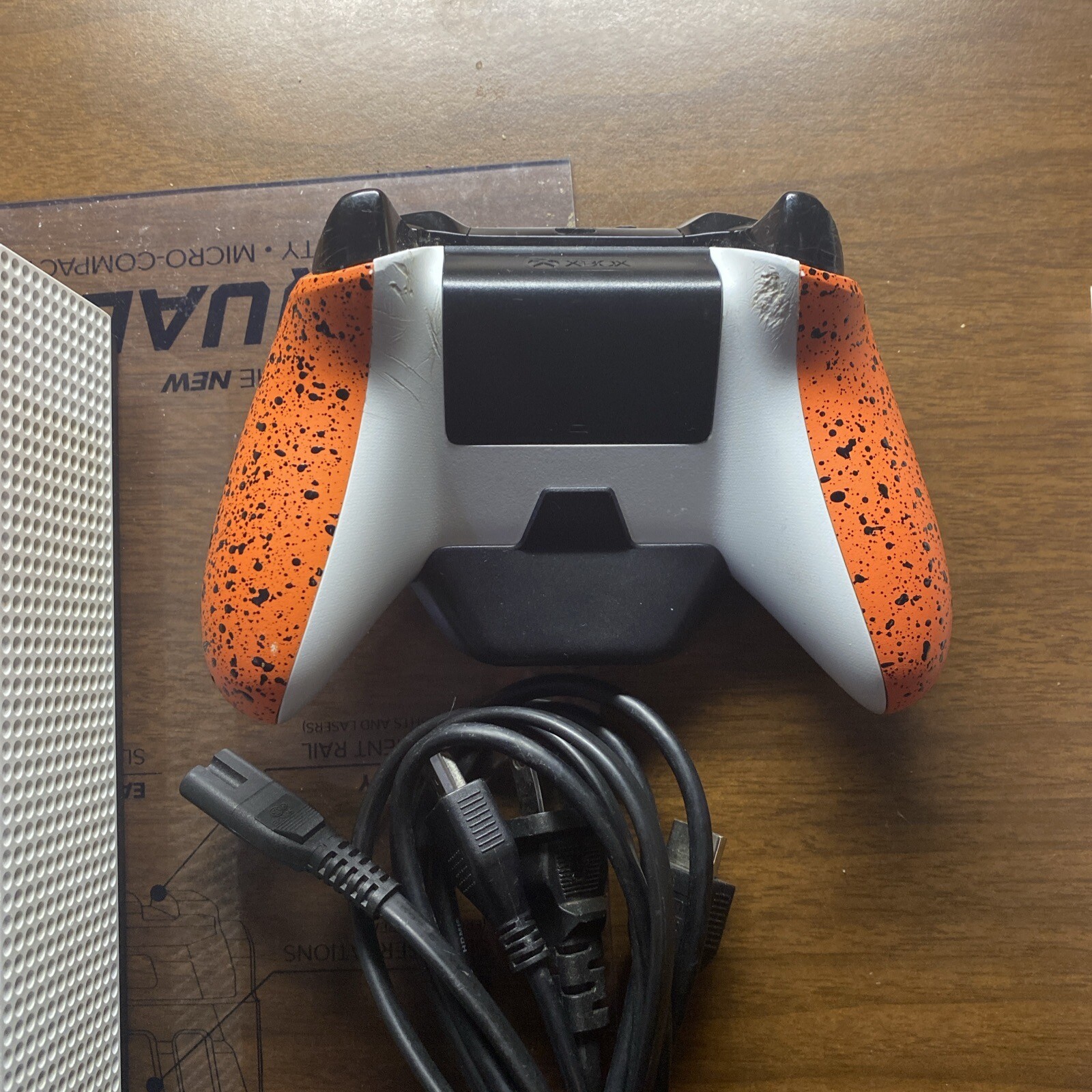 Microsoft Xbox One S 1TB Console And Controller – Adult Owned Tested Working