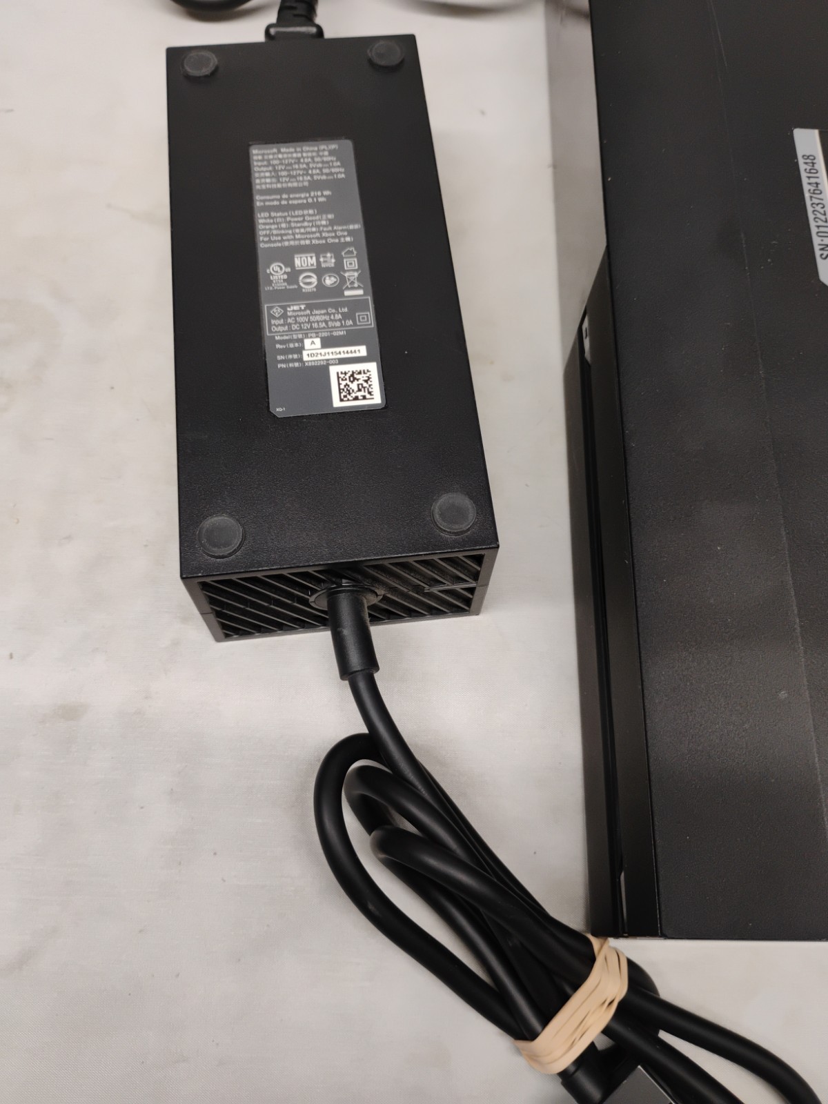 Microsoft Xbox One Model 1540 Working Console, Controller & Power Cord, Tested