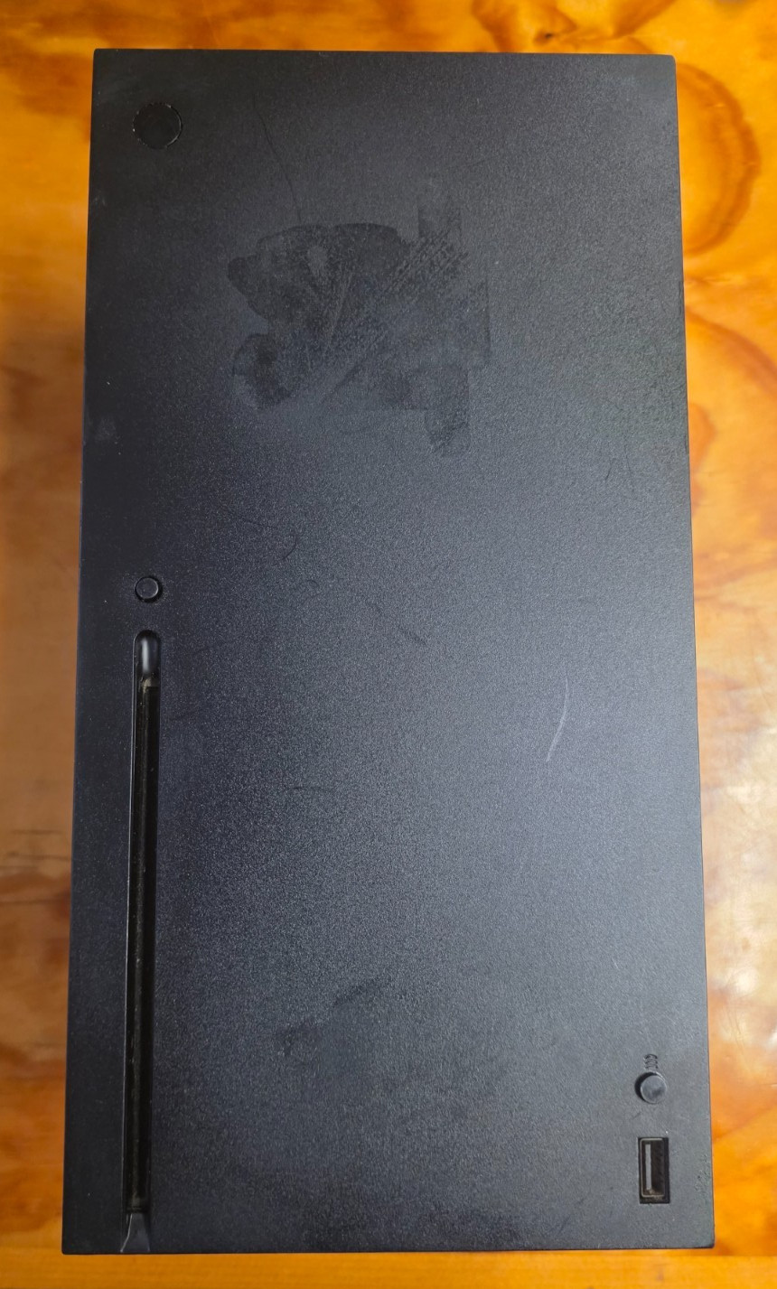 Microsoft Xbox Series x Console FOR PARTS, TURSN ON, NEEDS HDMI REPAIR!
