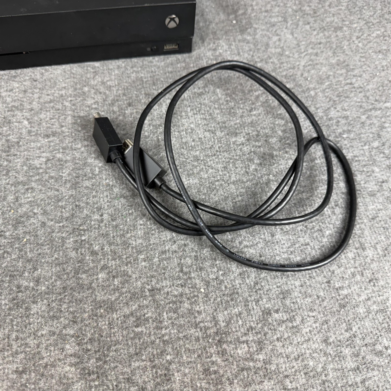 Microsoft Xbox One X 1TB Console System Power Cord HDMI Cable Black Tested