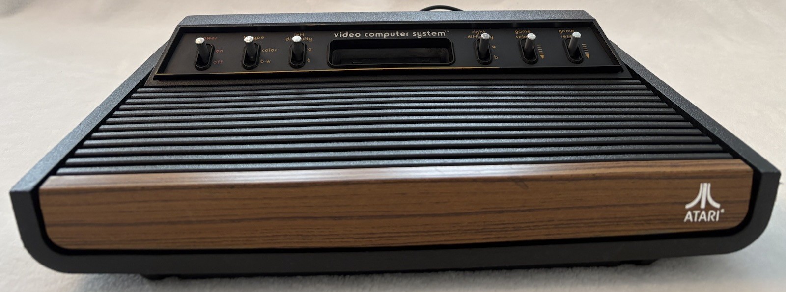 TESTED Atari 2600 Beautiful Heavy Sixer Console Low Serial Sunnyvale USA – Video