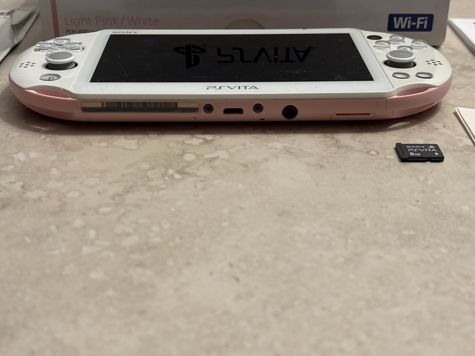 PS Vita 2000 Light Pink / White Complete In Box 8GB – Tested USA Seller