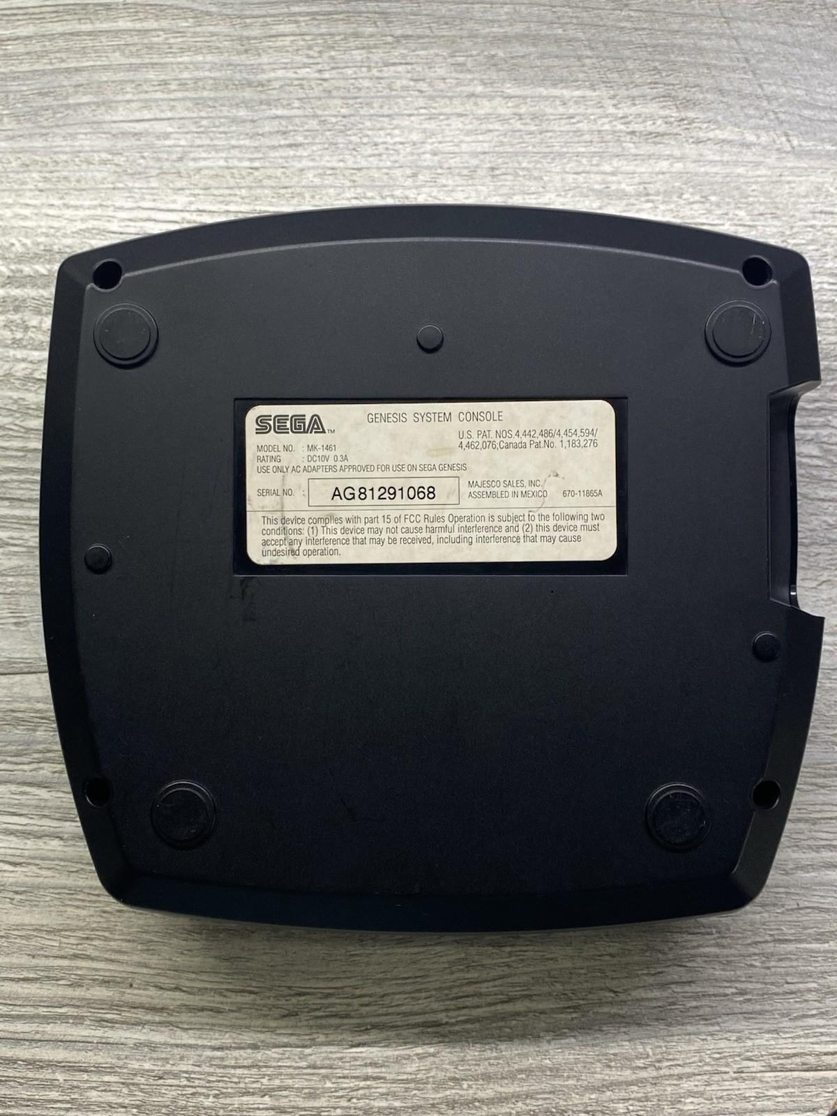 Sega Genesis 3 MK-1461 Console Bundle – w/Controller Cords + Sonic 2! Very Nice!