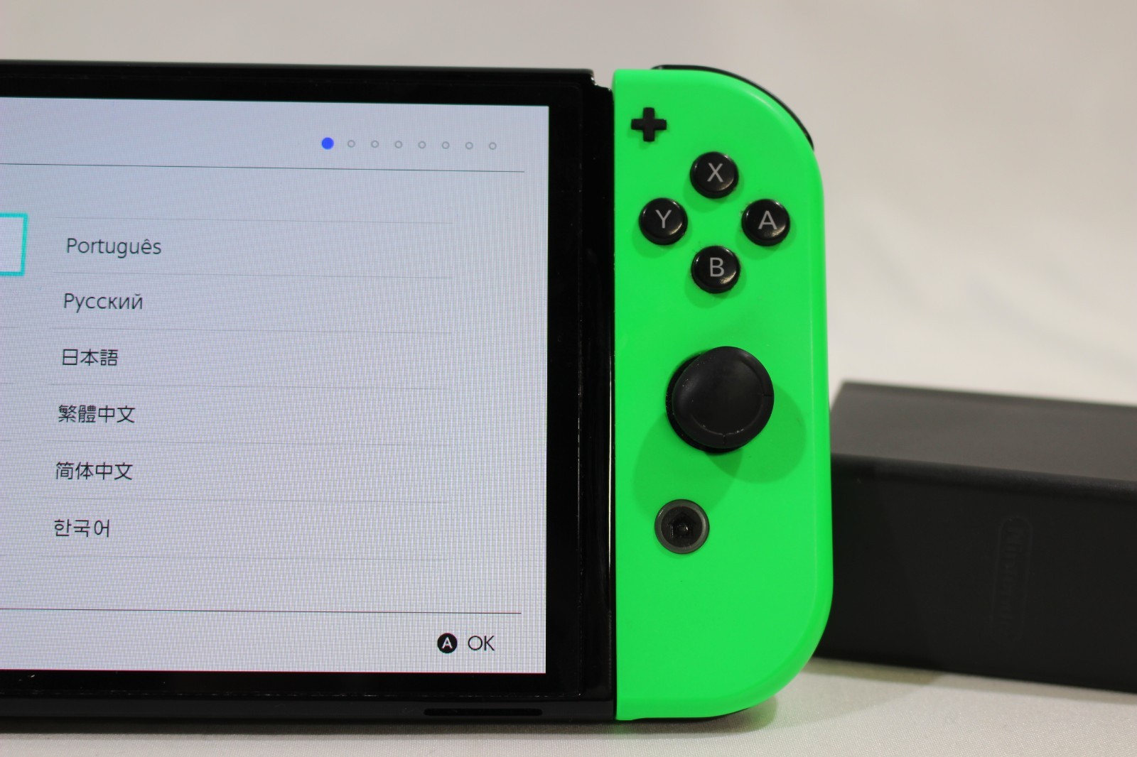 Nintendo Switch OLED Console Gaming System HEG-001- PREOWNED