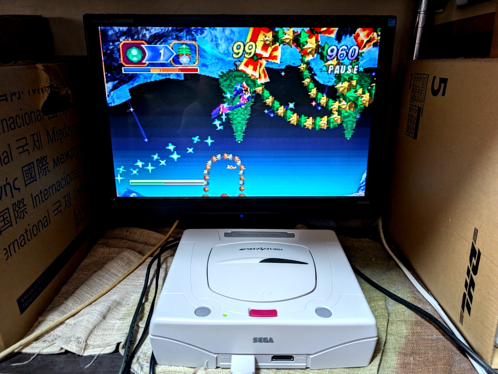 Sega Saturn WHITE Christmas Nights Limited Edition Console HST-0014 Japan Box