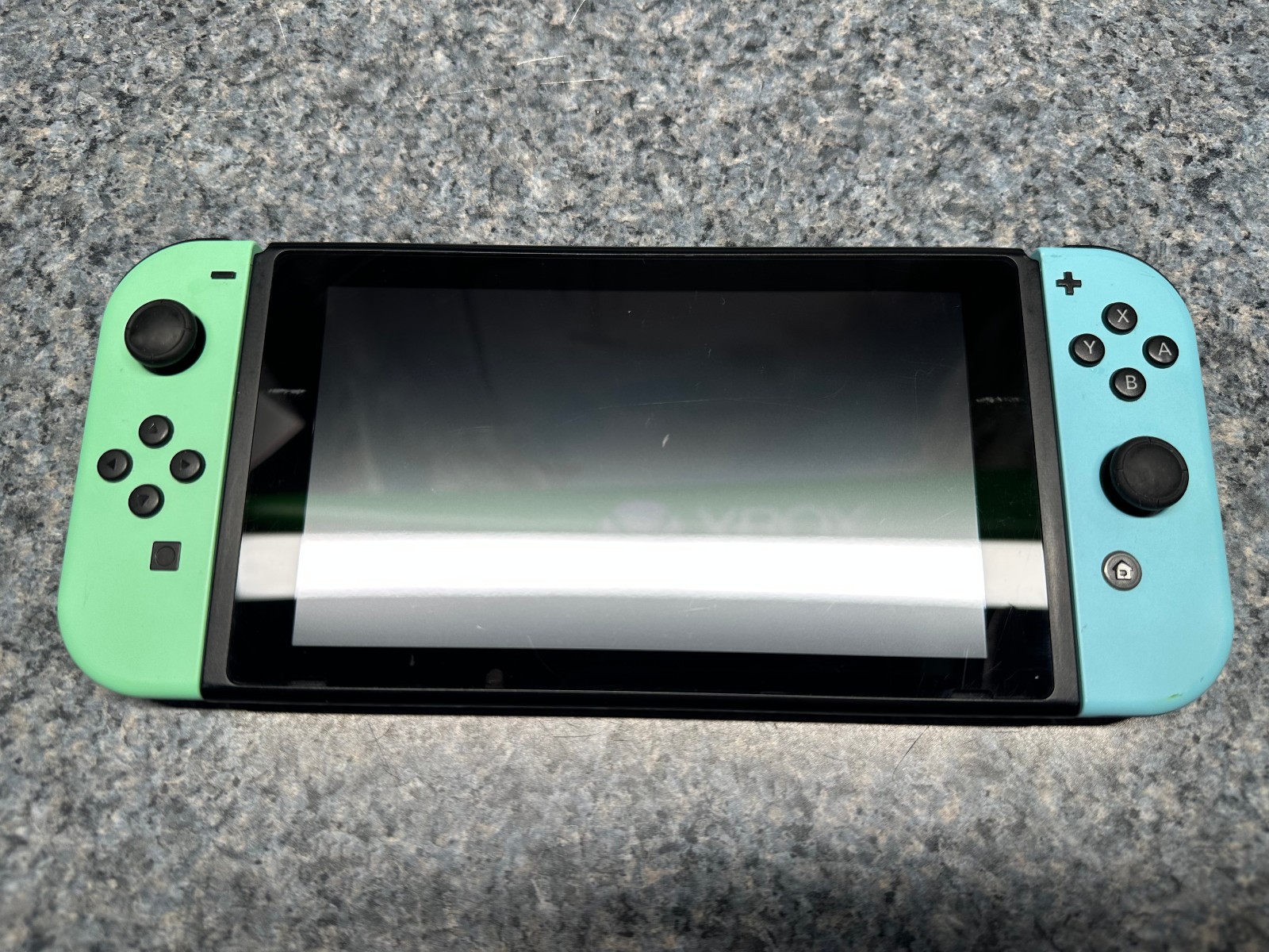 Nintendo – Switch 32GB Console: Animal Crossing UNPATCHED Low Serial W/Joys ONLY