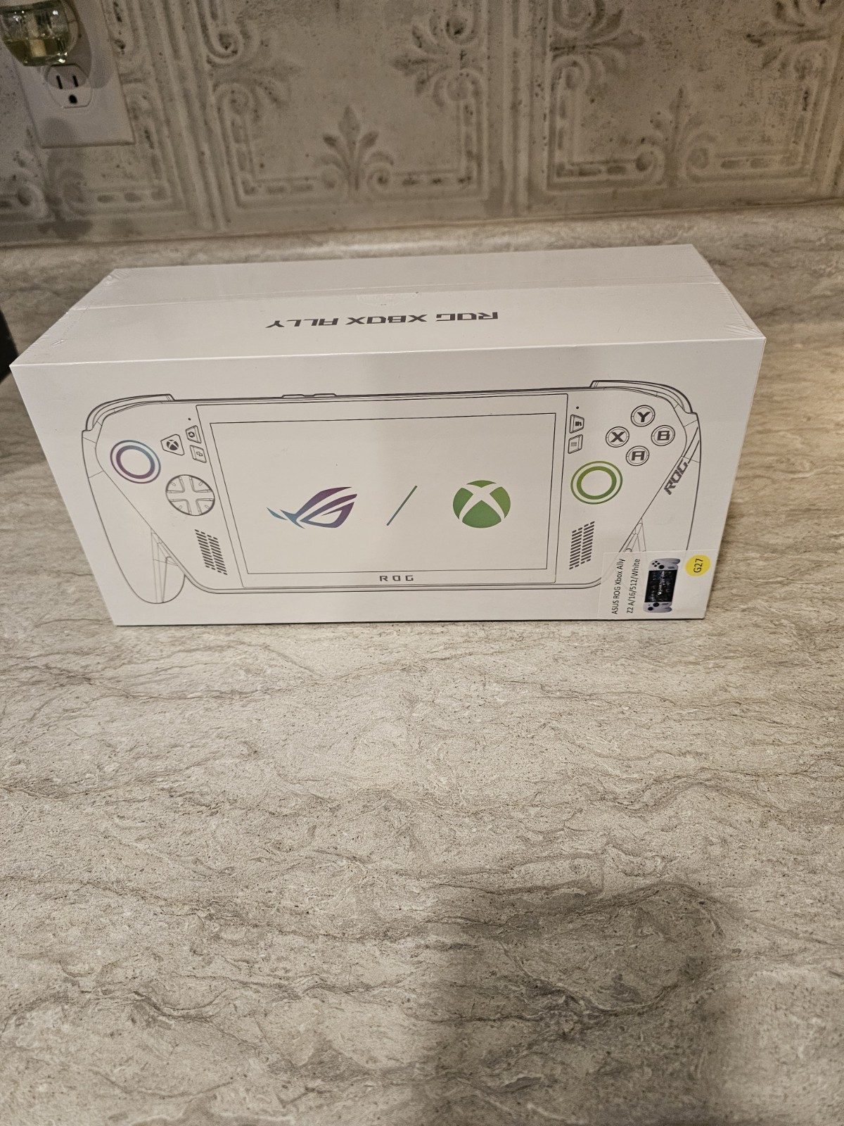 New Asus Rog Xbox Ally 7″ AMD Ryzen Z2 A 16GB RAM 512GB White