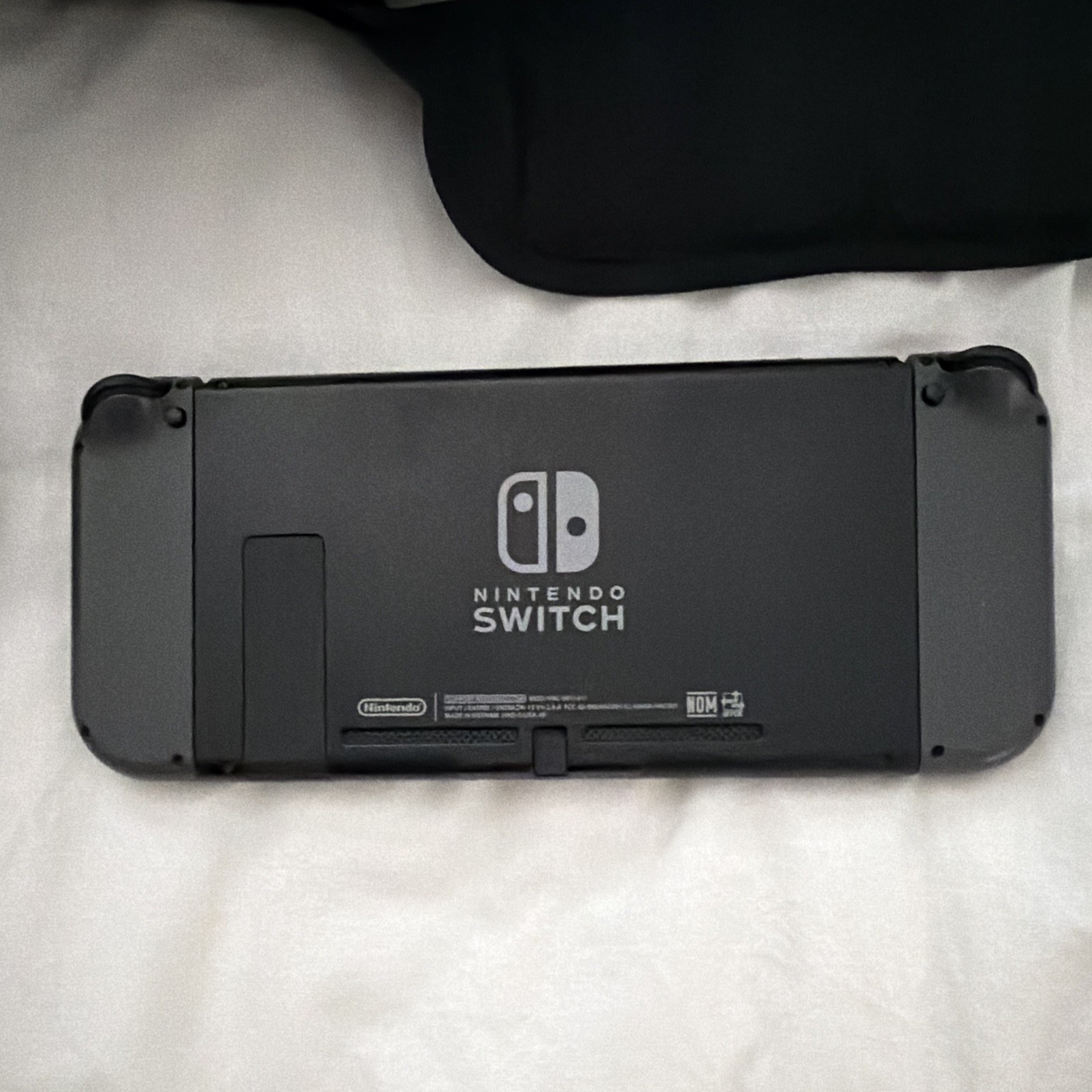 Nintendo Switch Console Gray Joy-Con + Neon Red/Green, Case