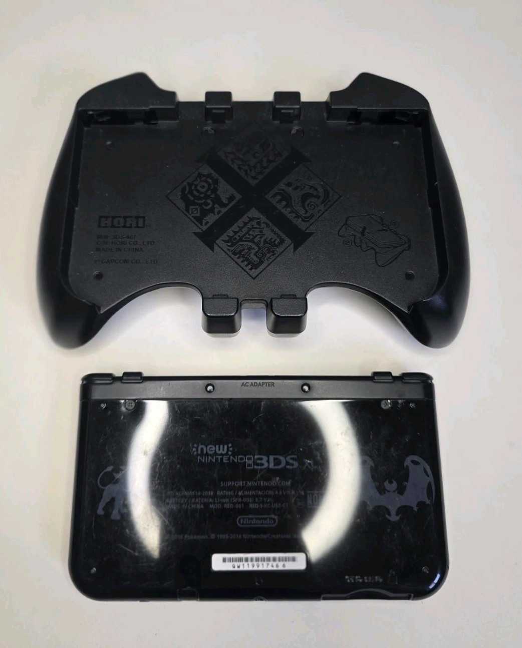 New Nintendo 3DS XL Console Pokemon Solgaleo Lunala + Rare Hori Grip