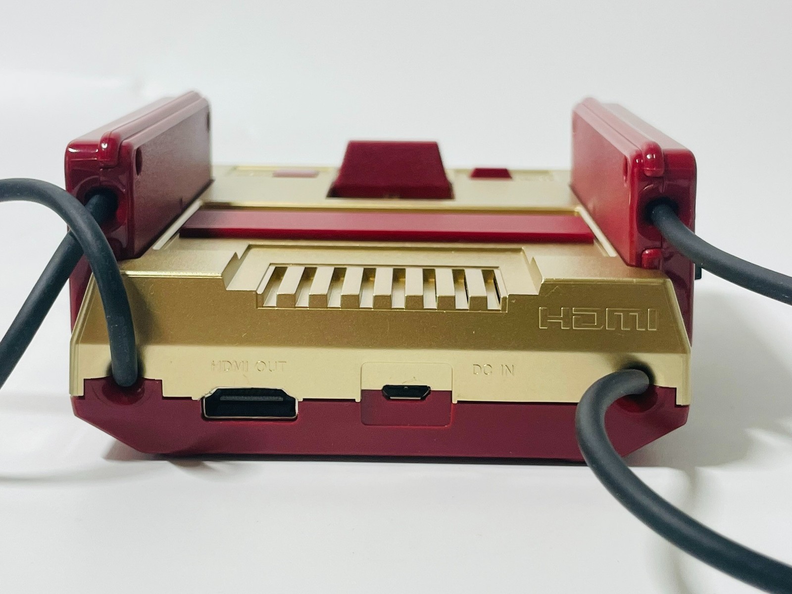 Nintendo Classic Mini Famicom Shonen Jump 50th Anniversary Gold Ver. Limited ⏯