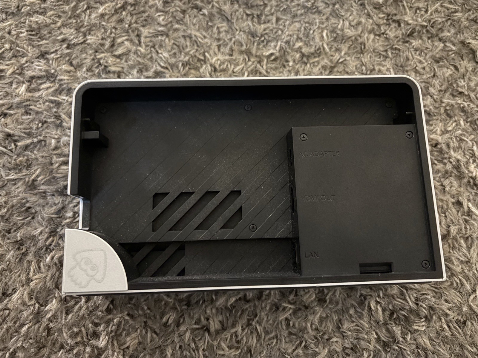 Nintendo Switch OLED Splatoon 3 Edition – Excellent Condition + Accessories