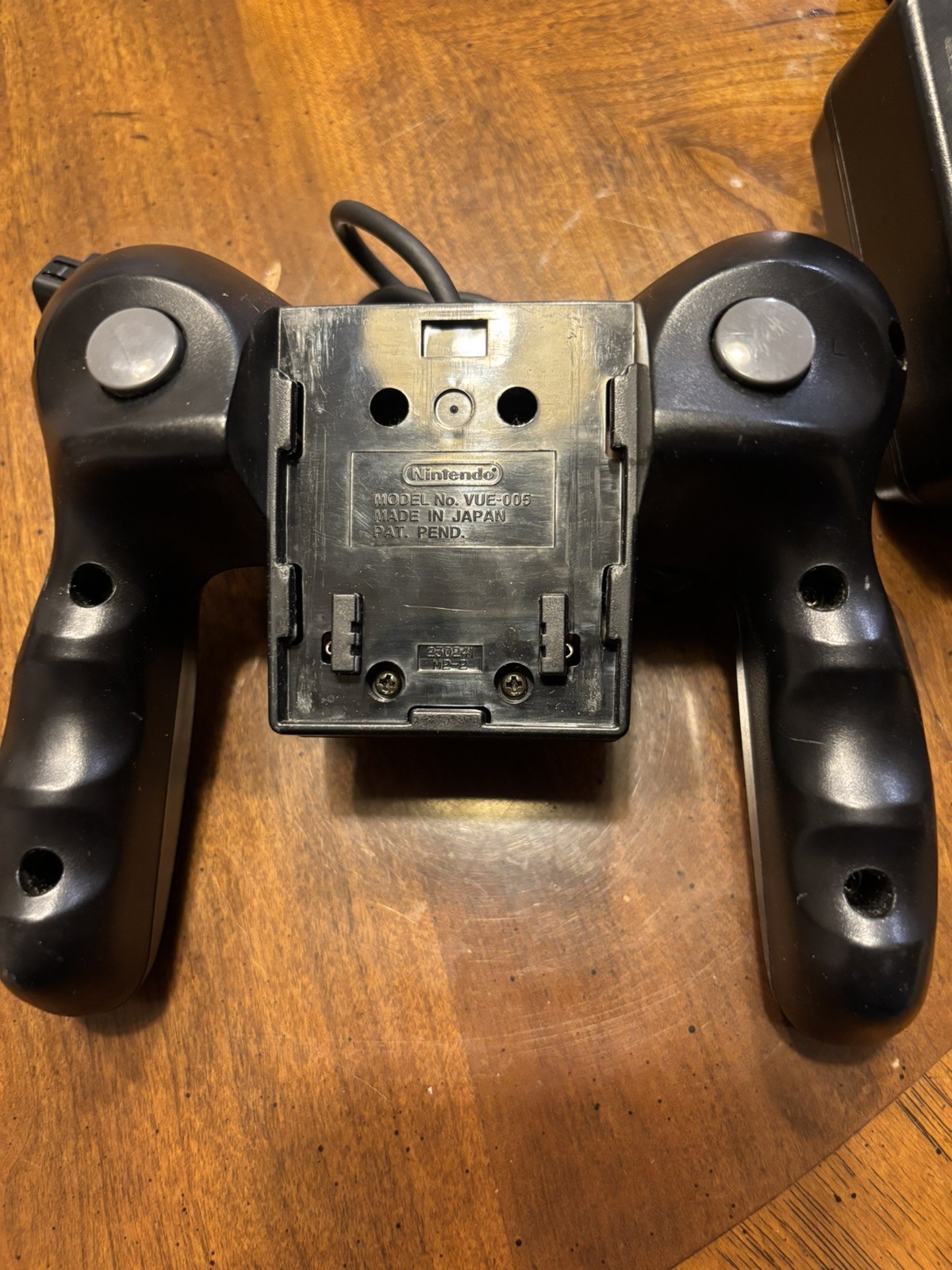 Nintendo Virtual Boy Controller with AC Adapter Tap & Power Supply VB