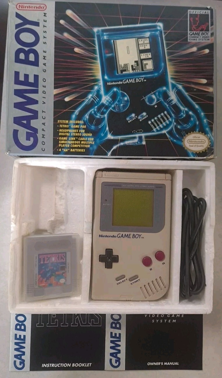 NINTENDO Original Gameboy DMG-01 with Tetris, Manuals, Link Cable