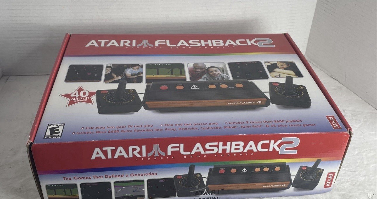 Atari Flashback 2 Black Plug&Play TV Game (NTSC) Classic Game Console 40 Games!