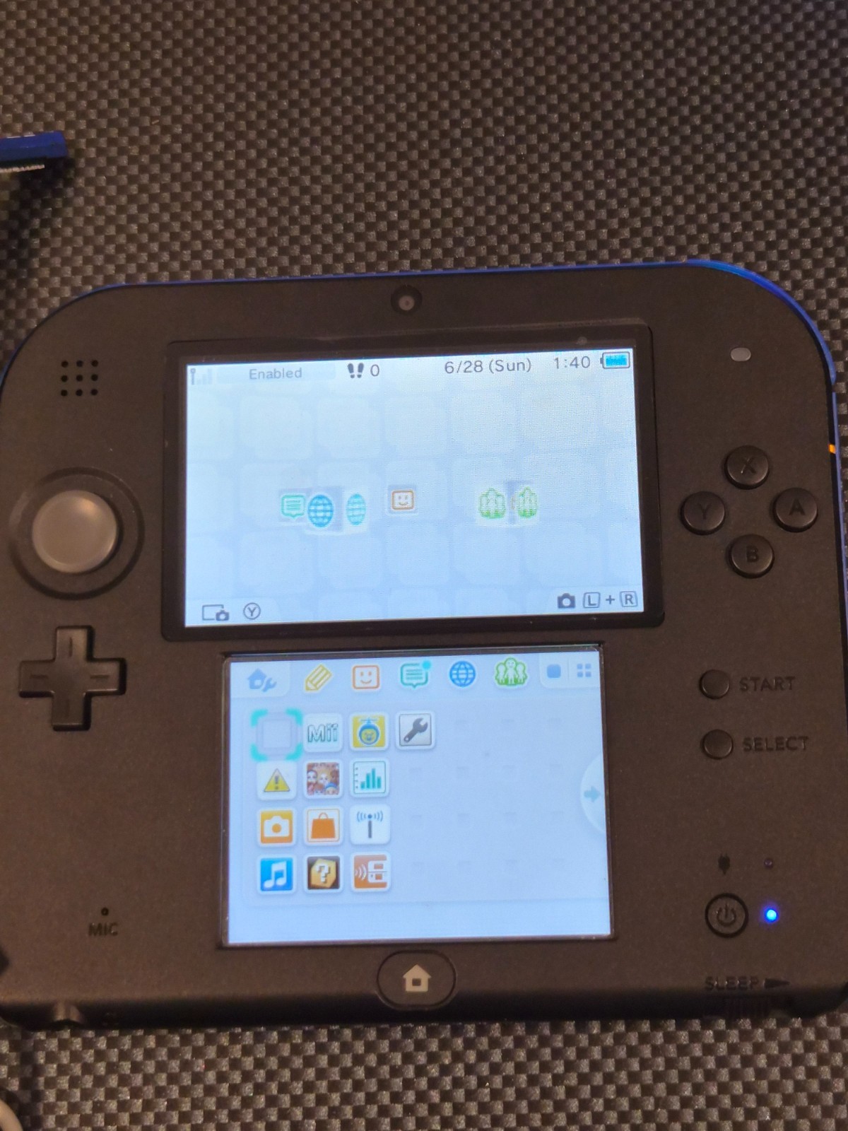 Nintendo 2DS Handheld Game Console Electric Black/Blue Case AC 4GB SD