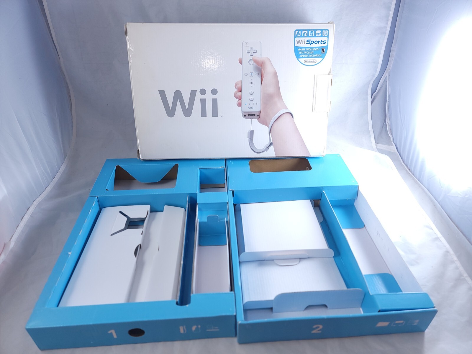 Nintendo Wii Sports White Console Box Only W/2 Trays