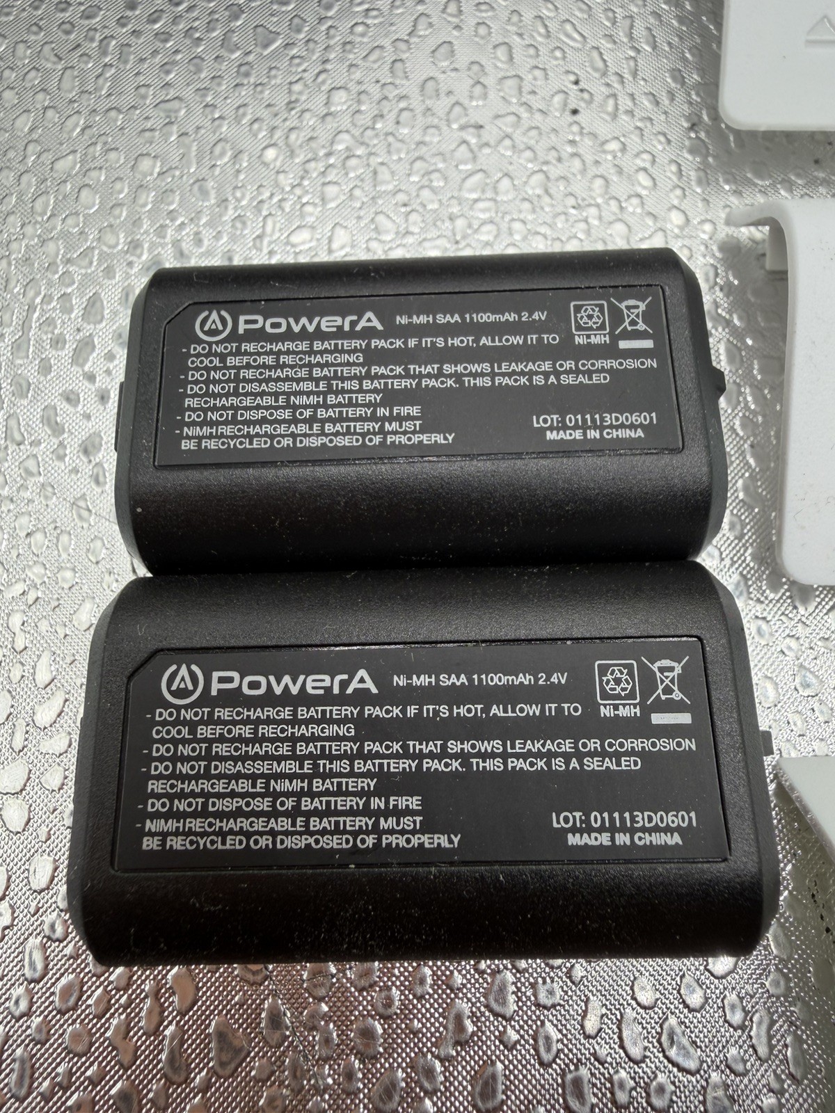 Power A ni-mh saa 1100mah Battery For Xbox One Controller Lot of 2 + Charger